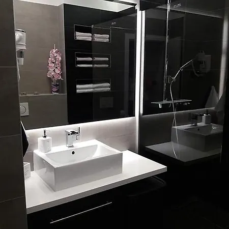 With A Parking Space - 15898 Apartamento