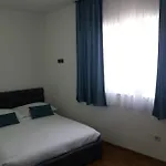 With A Parking Space - 15898 Split